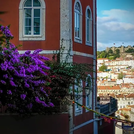 Entre O Carmo E A Trindade Апартаменти