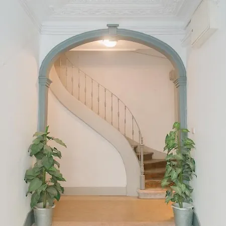Apartman Entre O Carmo E A Trindade