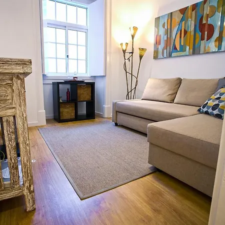 Entre O Carmo E A Trindade *