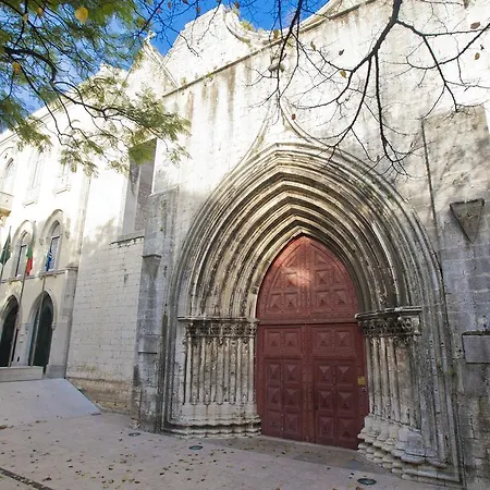 Lägenhet Entre O Carmo E A Trindade