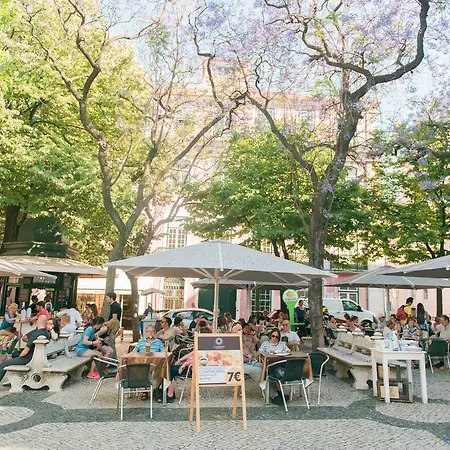 Apartamento Entre O Carmo E A Trindade Lisboa