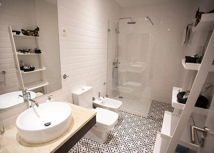 Entre O Carmo E A Trindade